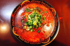 豊岡ラーメン・「らーめんおにごっこ」の赤ラーメンを食べてきたよ!